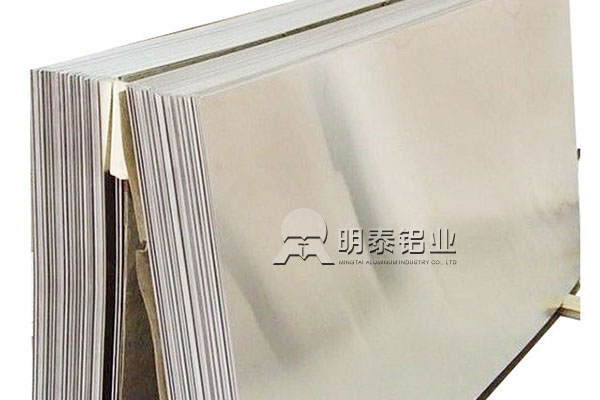 3104铝板生产厂家_饮料罐罐底用3104铝板冲压好，价格低