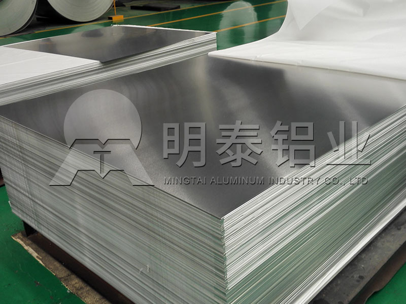 5052铝合金板厂家_大巴车门用5052铝板参数，加工费多少钱？